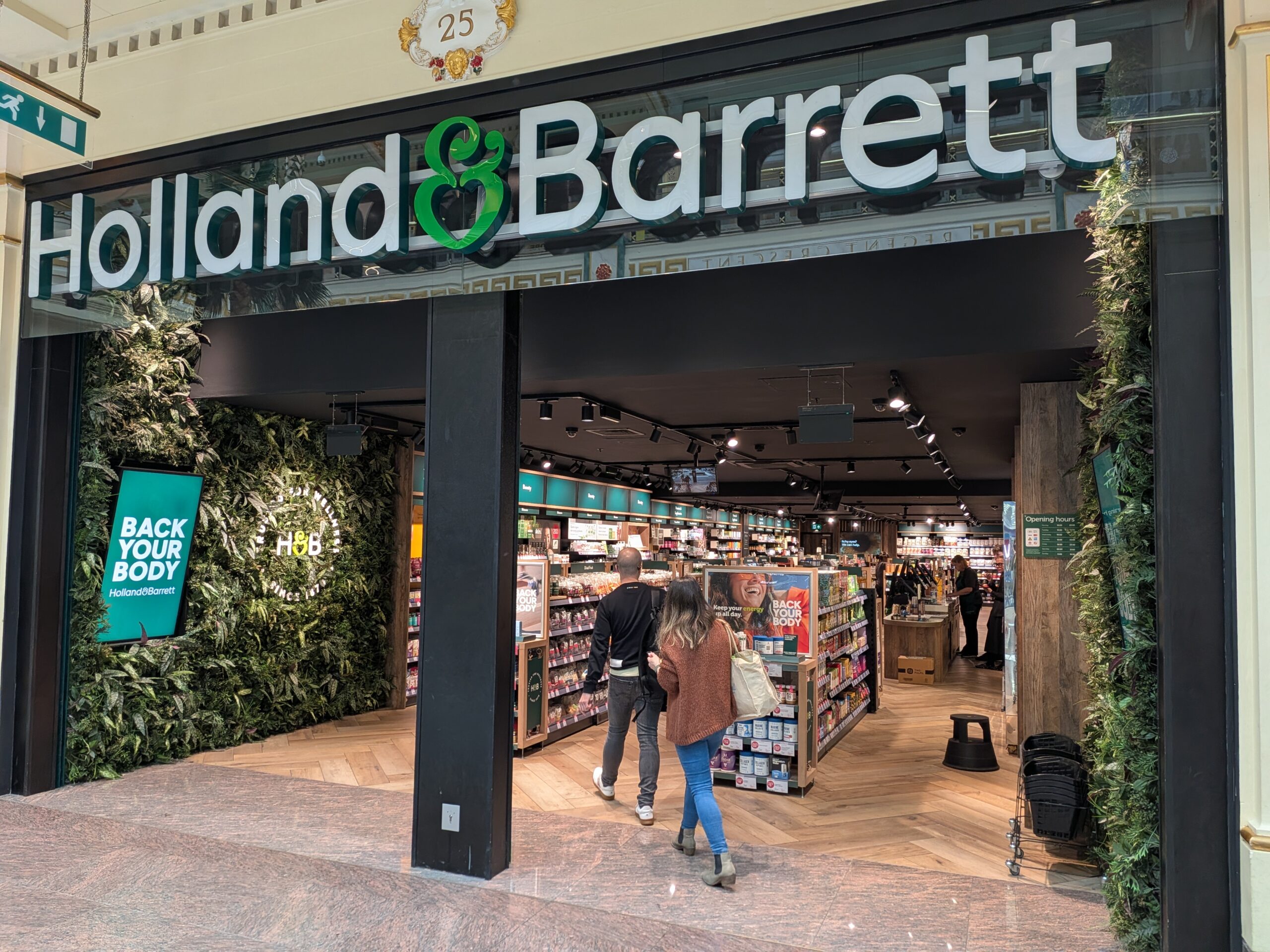 Holland & Barrett